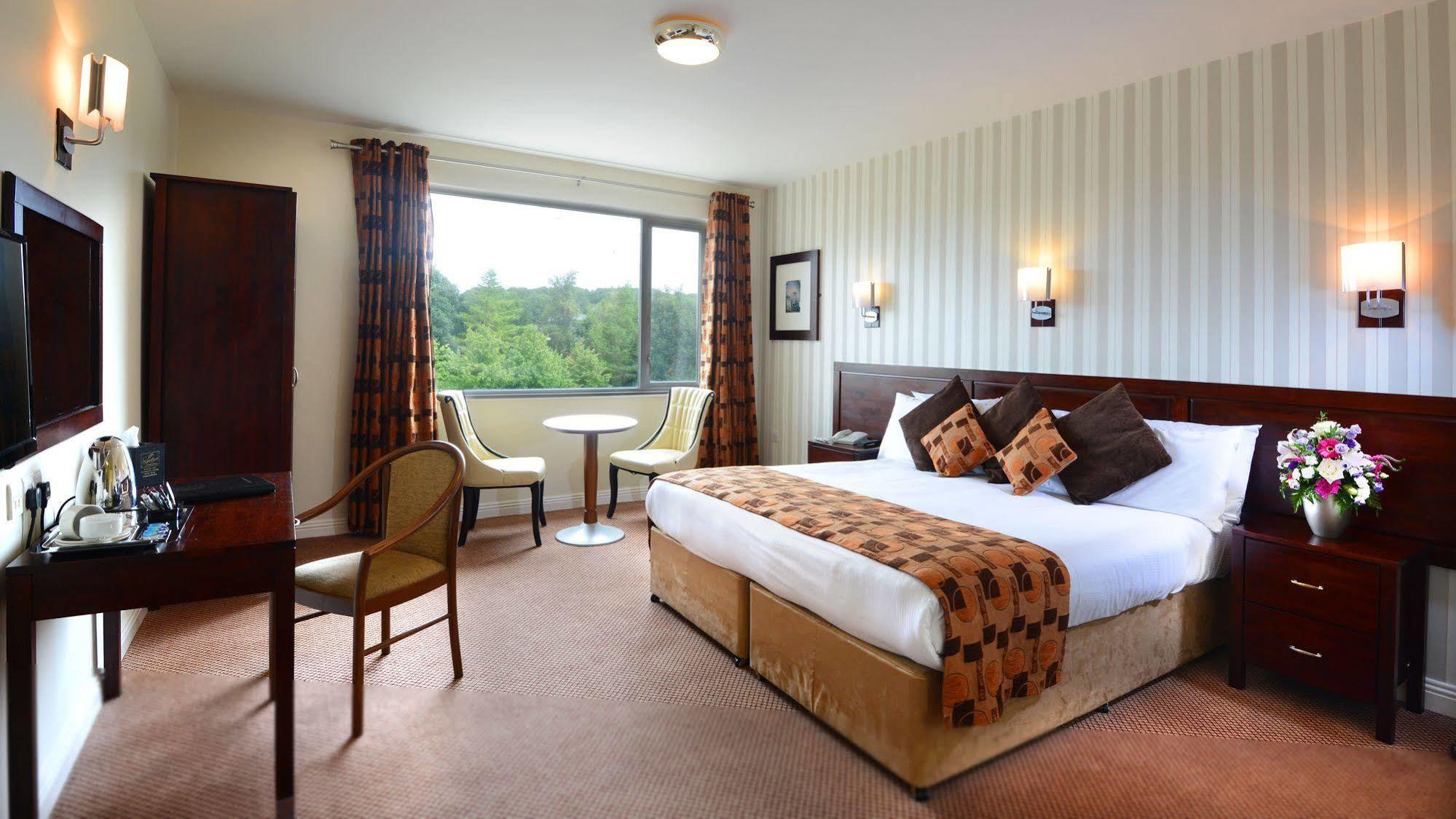 Kiltimagh Park Hotel Εξωτερικό φωτογραφία